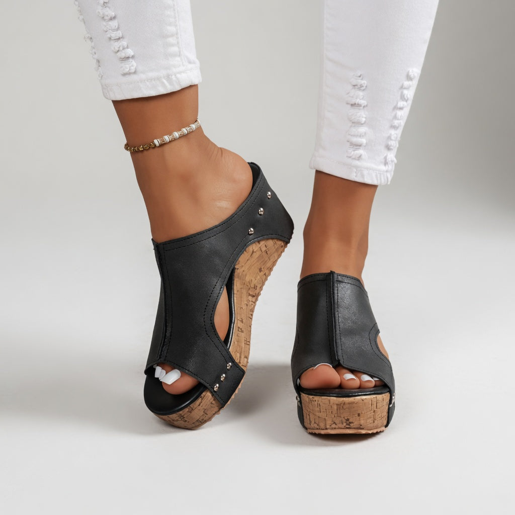 Guillemette™ — Mule de plataforma de corcho tachonada, aire bohemio
