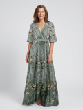Evadne | Vestido maxi floral con escote en V de manga corta
